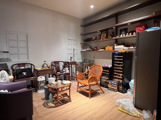 台南東區店面-1